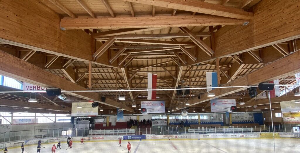Eishalle